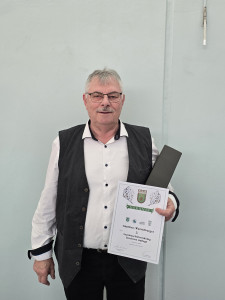 Günther Warschburger 2. Landesschützenkönig Senioren Auflagen