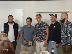 Ortsvorsteher mit den zweitplatzierten Team 5 Schuss 5 Schuss 0 Treffer Dario Maigua Males, Milan Klos und Maximilian Harth  und dem 1. Vorsitzenden